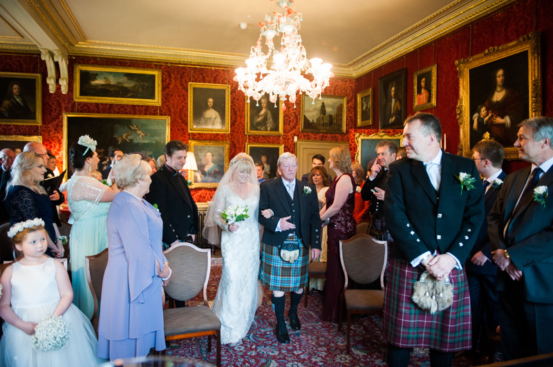 wedding photography at aldourie castle inverness