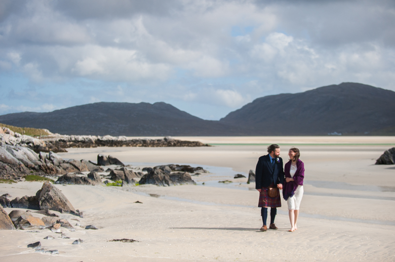 Walking down Luskentyre beach, wedding photographer Isle of harris