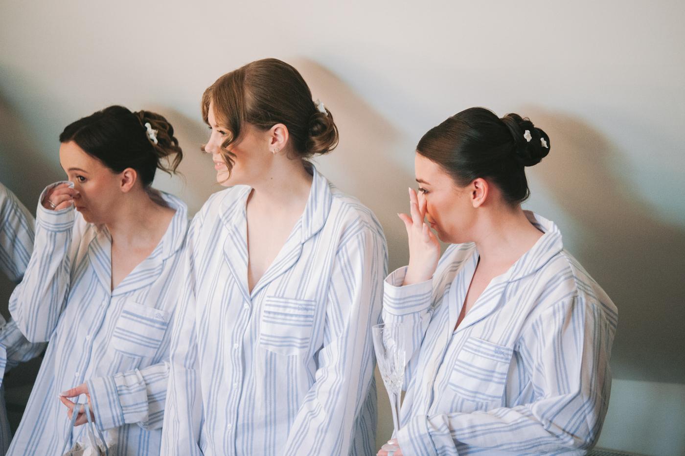wedding photography bridal preparations 