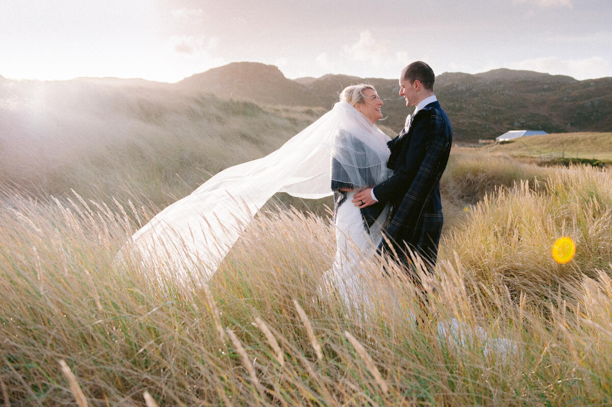 wedding photography on isle of lewis beach 