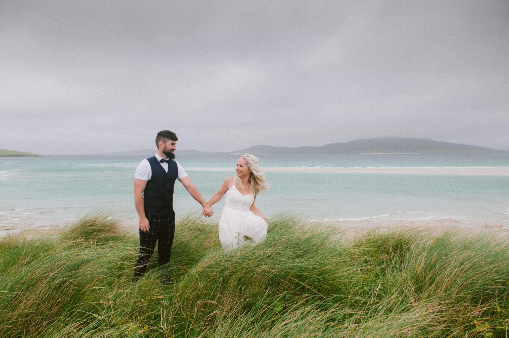 beach wedding isle of harris 